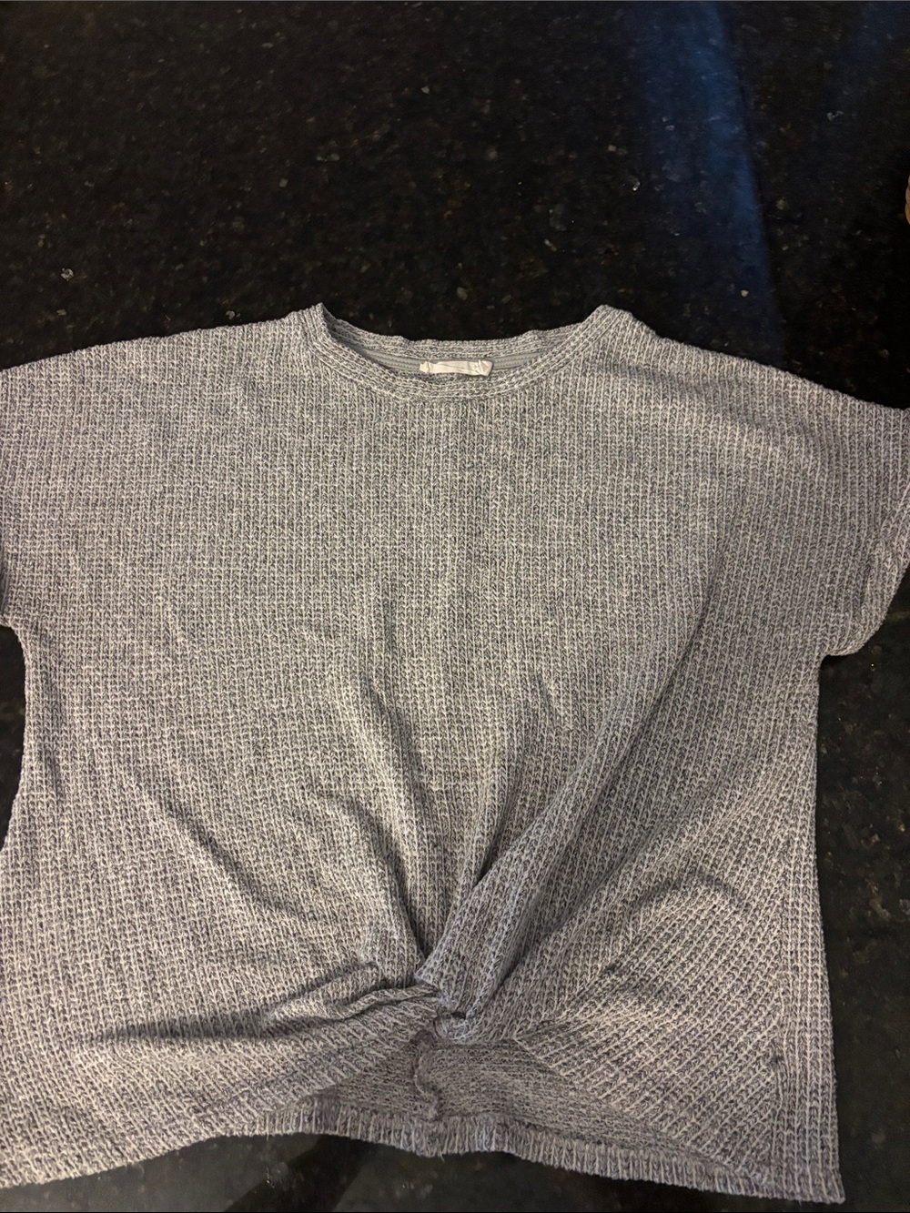 Lush Heather Gray Short-Sleeve Knit Tee with Front Twist